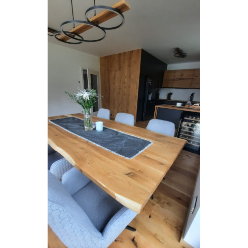 Jídelní stůl Jackson