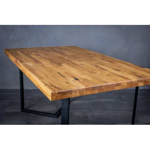 Jídelní stůl Isto