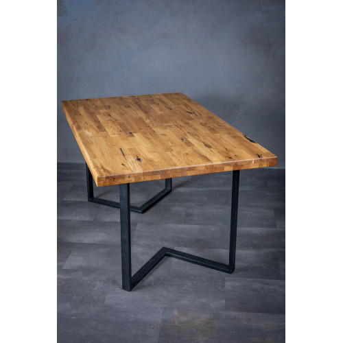 Jídelní stůl Isto