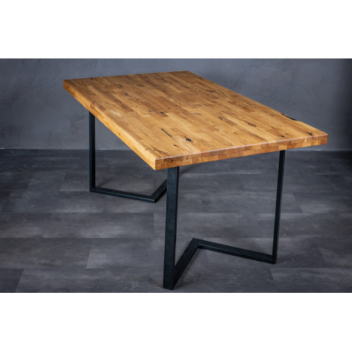 Jídelní stůl Isto