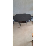 Černý platanový koláč