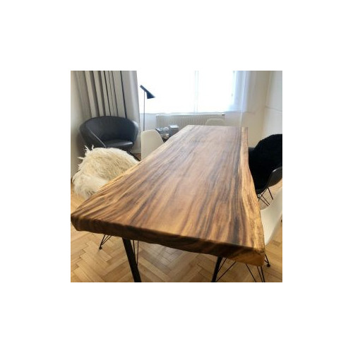 Stůl z exotické dřeviny Suar