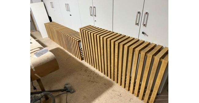 Designové kryty na radiátory: Spojení poctivého truhlářství a moderního stylu